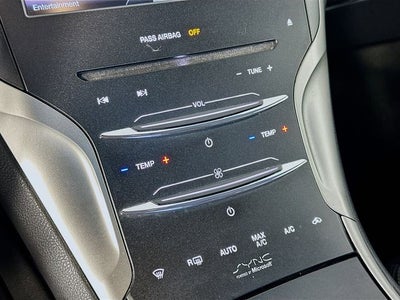 2014 Lincoln MKZ Base