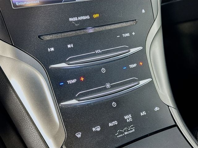2014 Lincoln MKZ Base