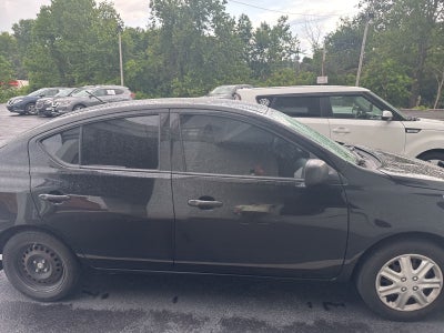 2015 Nissan Versa 1.6 S Plus