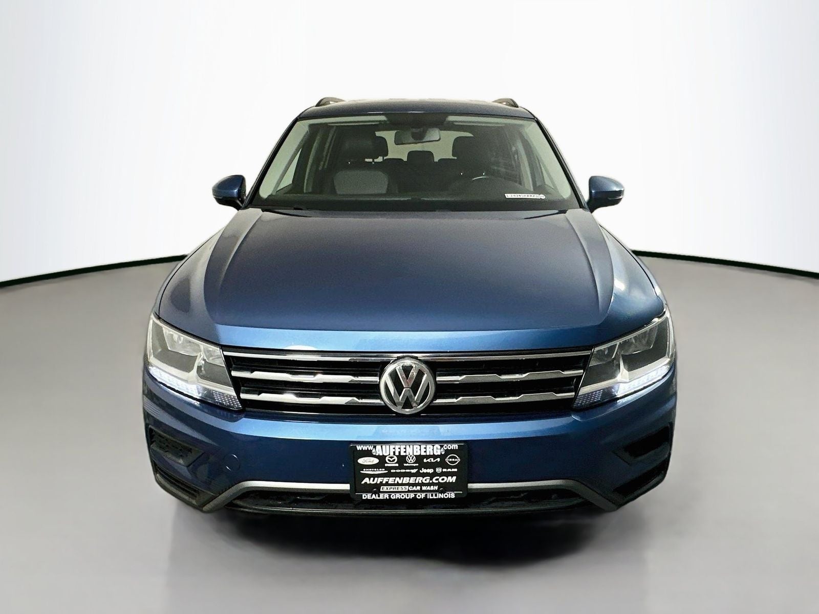 Used 2018 Volkswagen Tiguan SE with VIN 3VV3B7AX9JM105423 for sale in Belleville, IL