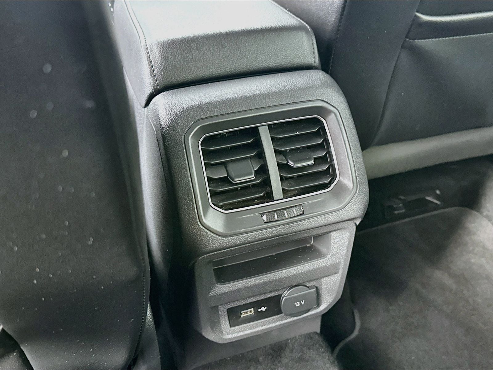 2018 Volkswagen Tiguan 2.0T SE