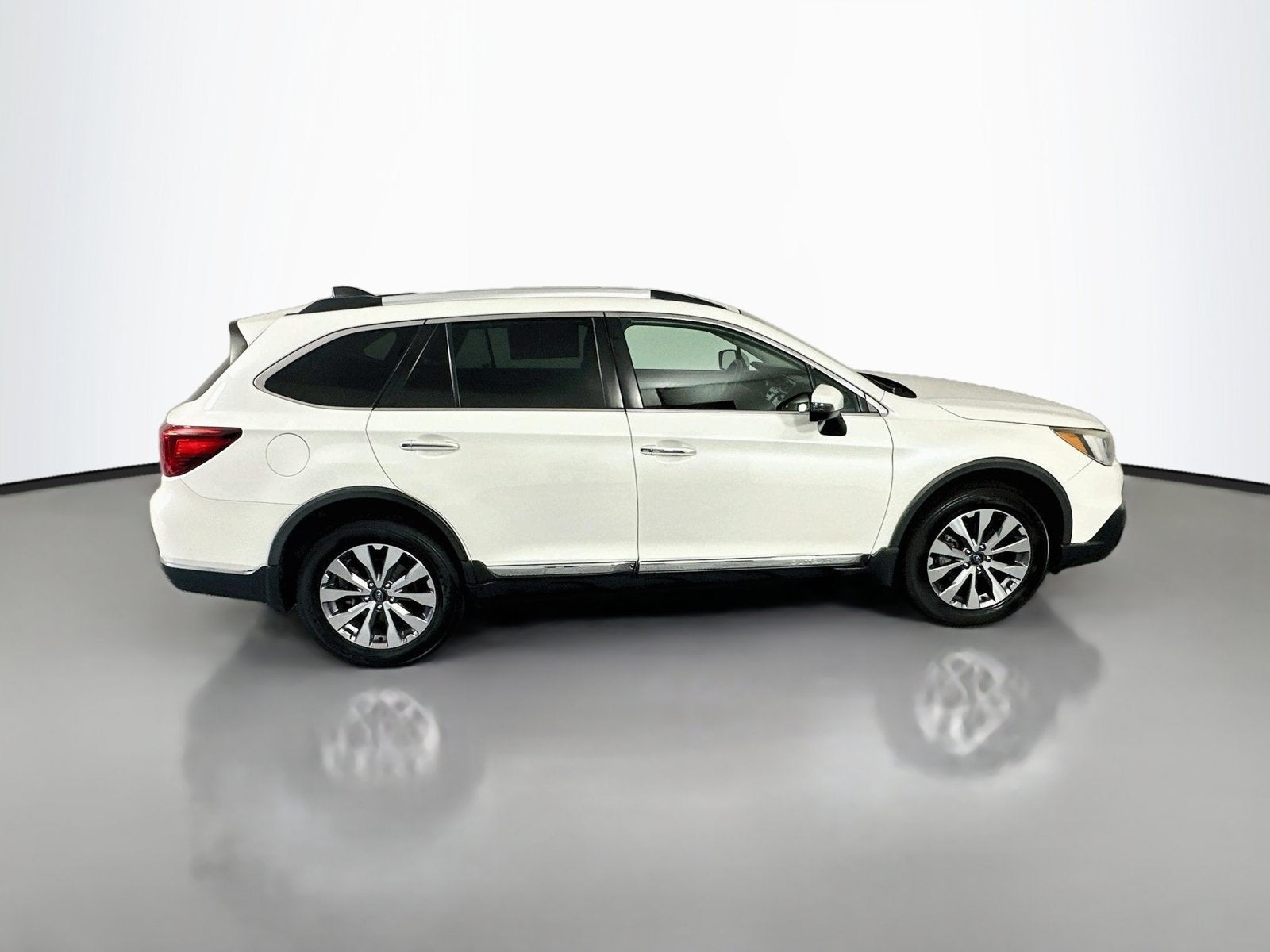 2017 Subaru Outback 3.6R Touring