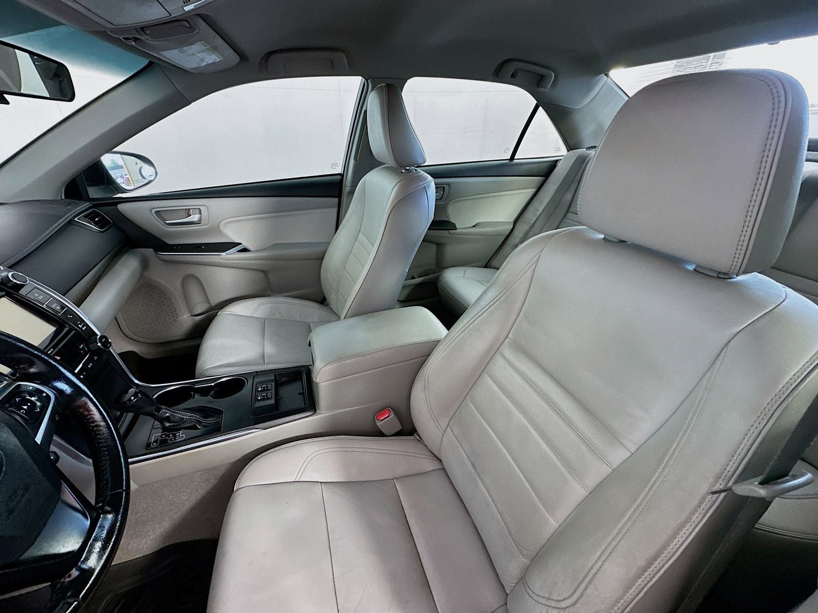 2016 Toyota Camry XLE