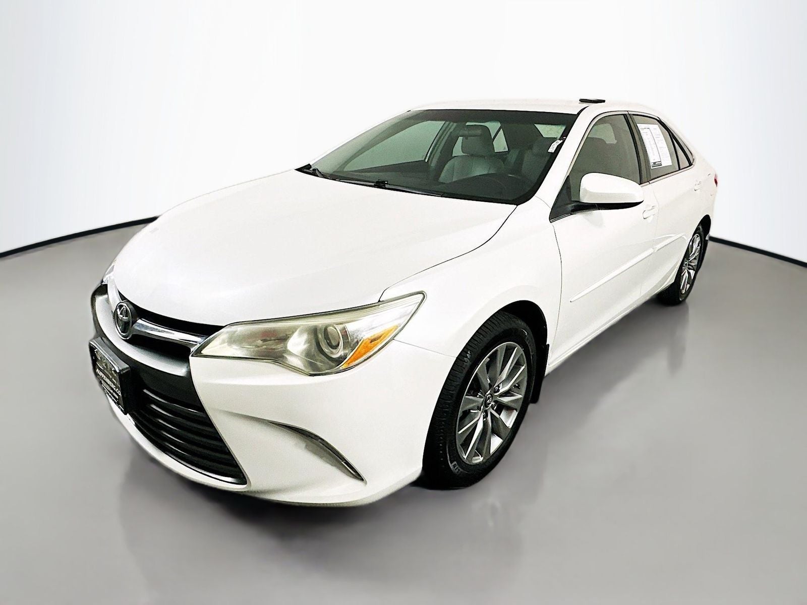 2016 Toyota Camry XLE