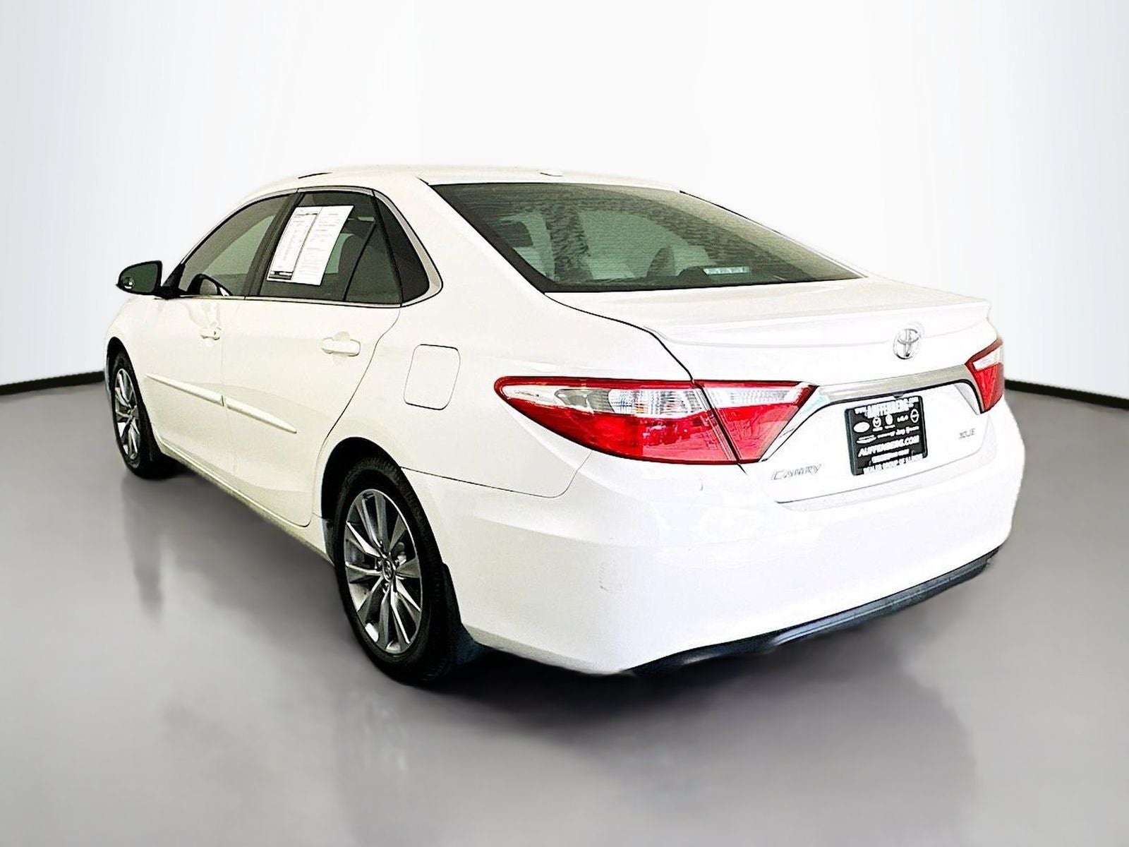 2016 Toyota Camry XLE