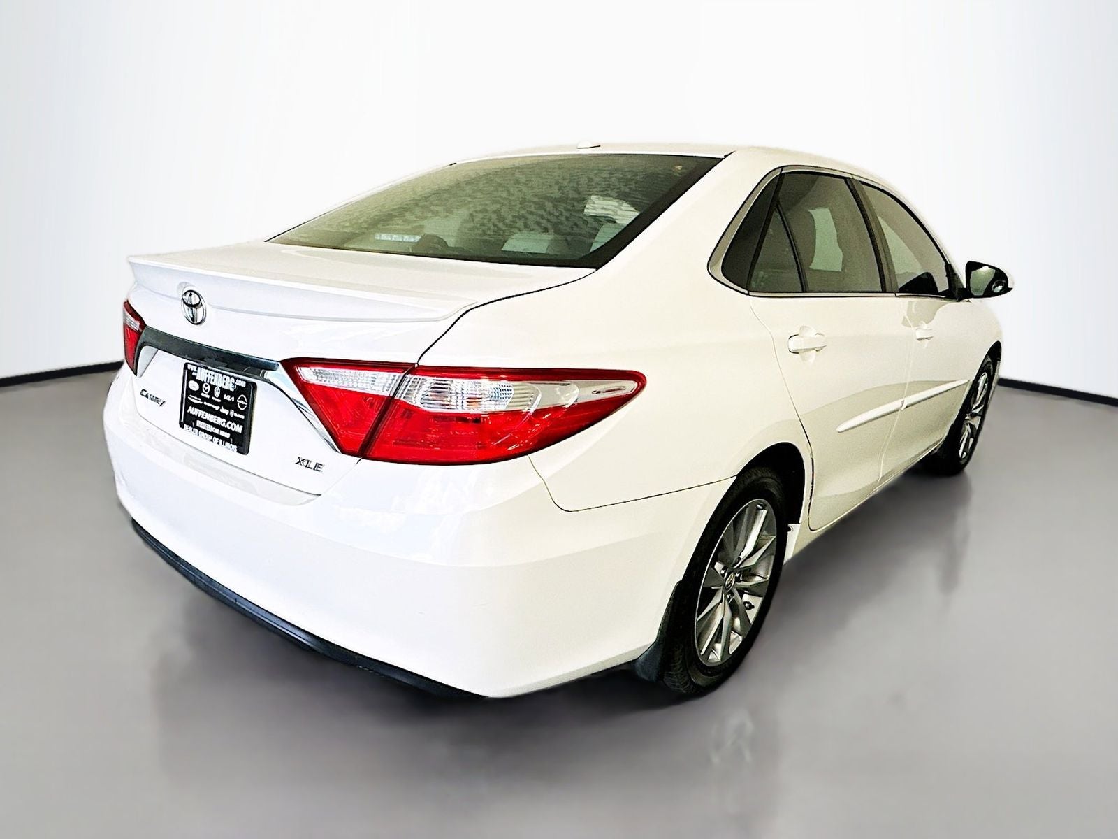 2016 Toyota Camry XLE