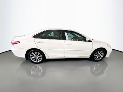 2016 Toyota Camry XLE