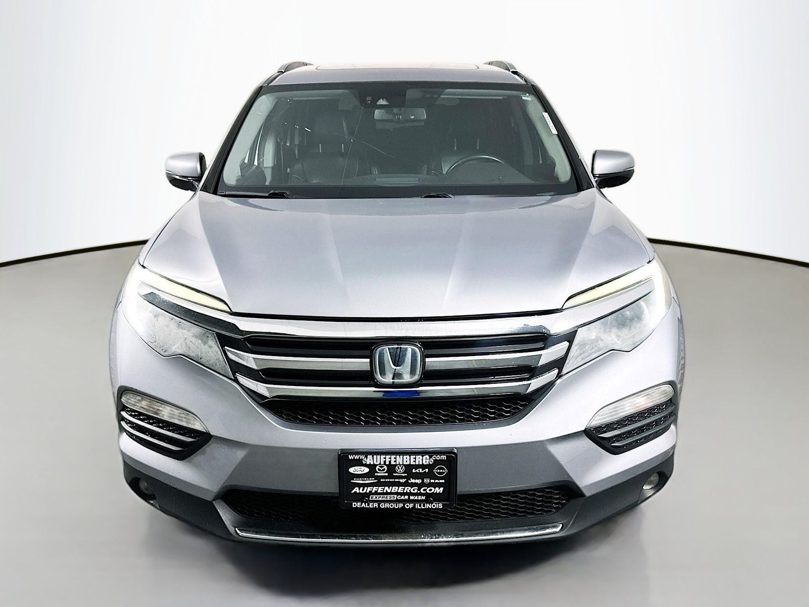 Used 2016 Honda Pilot Elite with VIN 5FNYF6H06GB121345 for sale in Belleville, IL