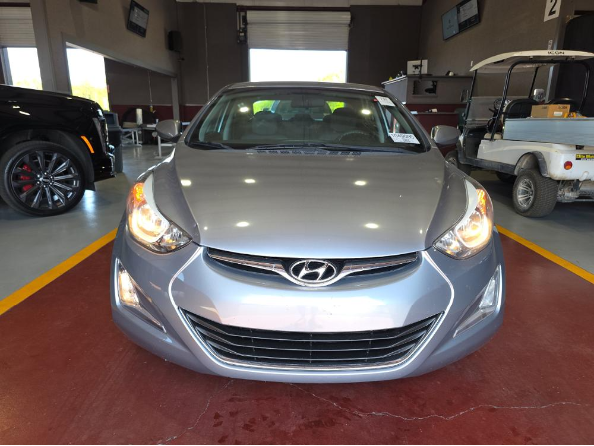 Used 2015 Hyundai Elantra SE with VIN 5NPDH4AE3FH617674 for sale in Belleville, IL
