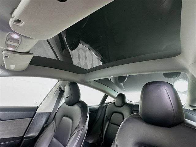 2022 Tesla Model 3 Base