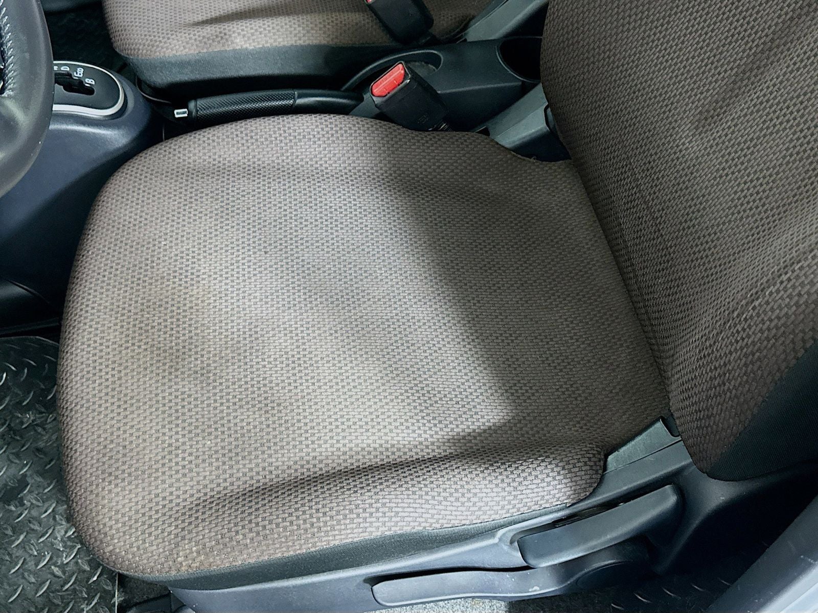2012 Mitsubishi i-MiEV SE