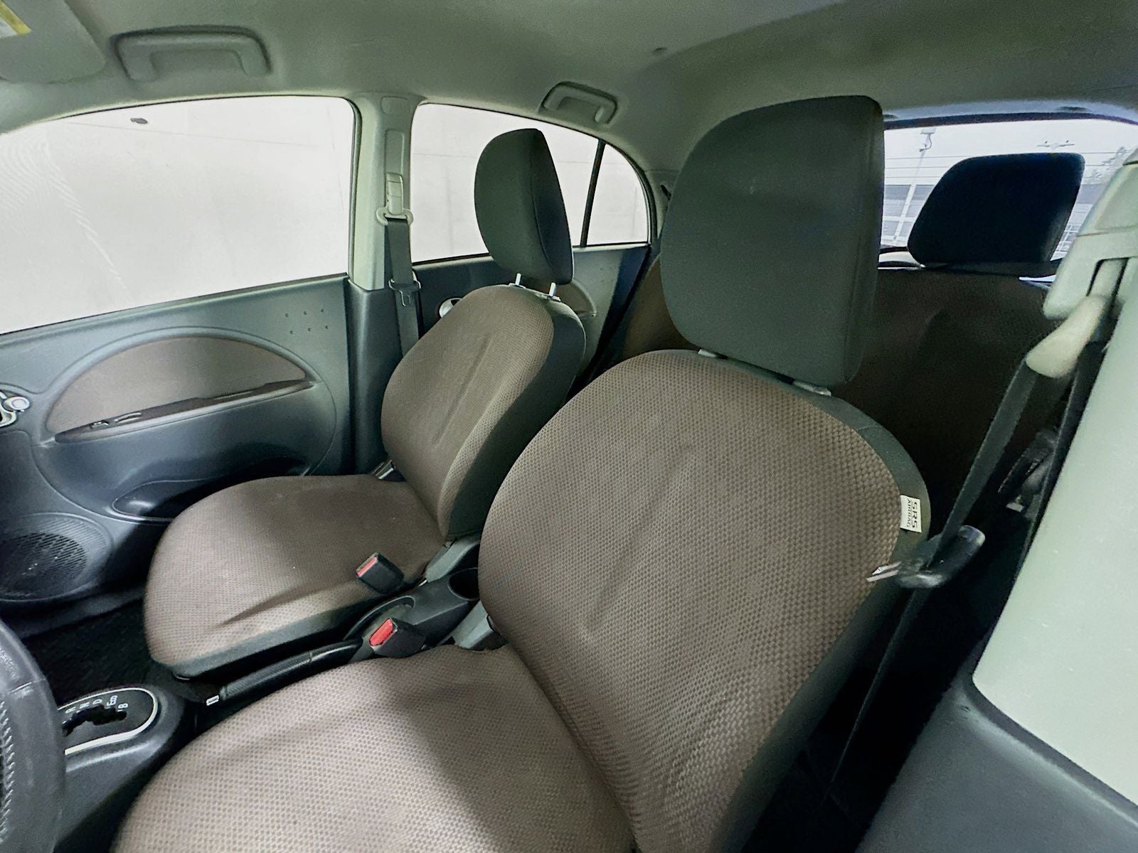 2012 Mitsubishi i-MiEV SE