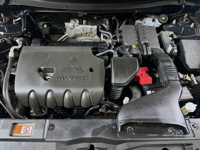 2014 Mitsubishi Outlander ES