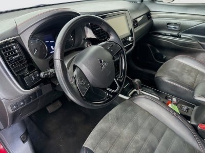 2020 Mitsubishi Outlander SP
