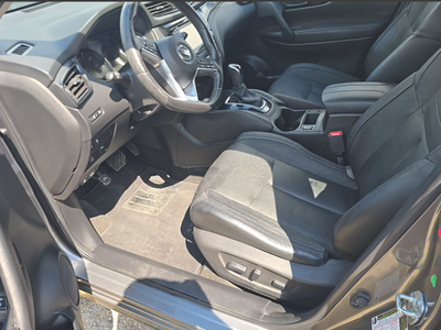 2017 Nissan Rogue Sport SL
