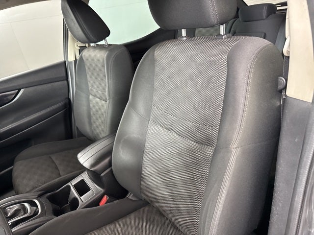 2018 Nissan Rogue Sport SV