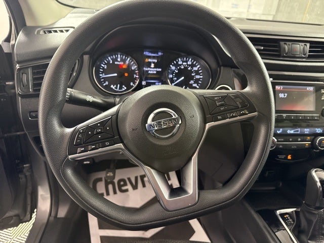 2018 Nissan Rogue Sport SV