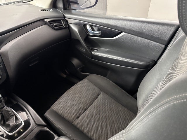 2018 Nissan Rogue Sport SV