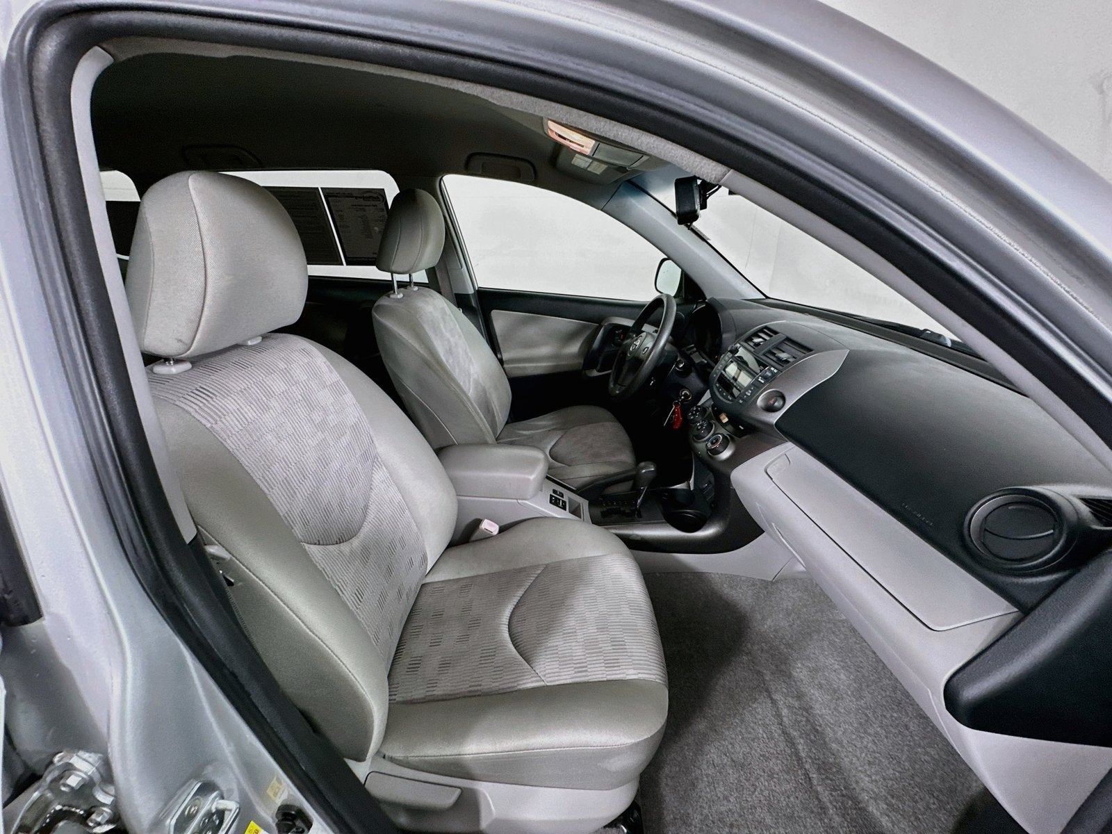 2009 Toyota RAV4 Base