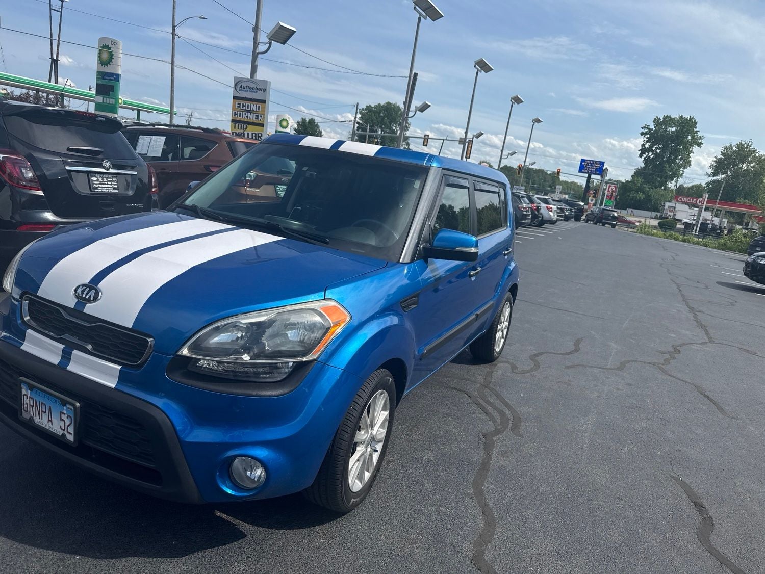 Used 2013 Kia Soul + with VIN KNDJT2A6XD7527082 for sale in Belleville, IL