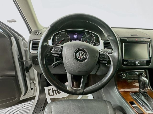2013 Volkswagen Touareg VR6 FSI Sport