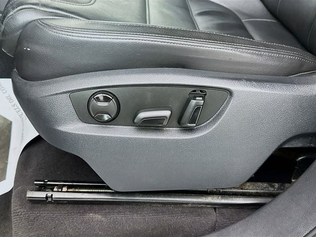 2013 Volkswagen Touareg VR6 FSI Sport