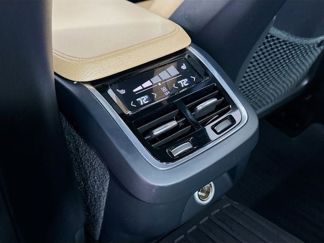 2017 Volvo S90 T6 Momentum