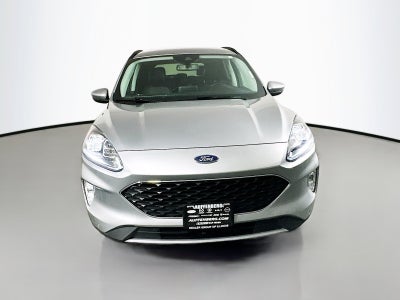 2022 Ford Escape Hybrid Titanium