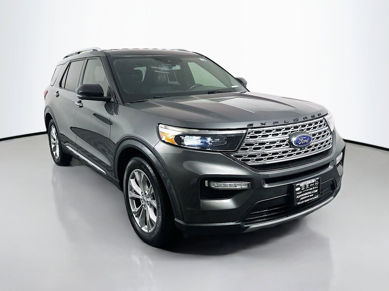 2020 Ford Explorer Limited RWD's photo