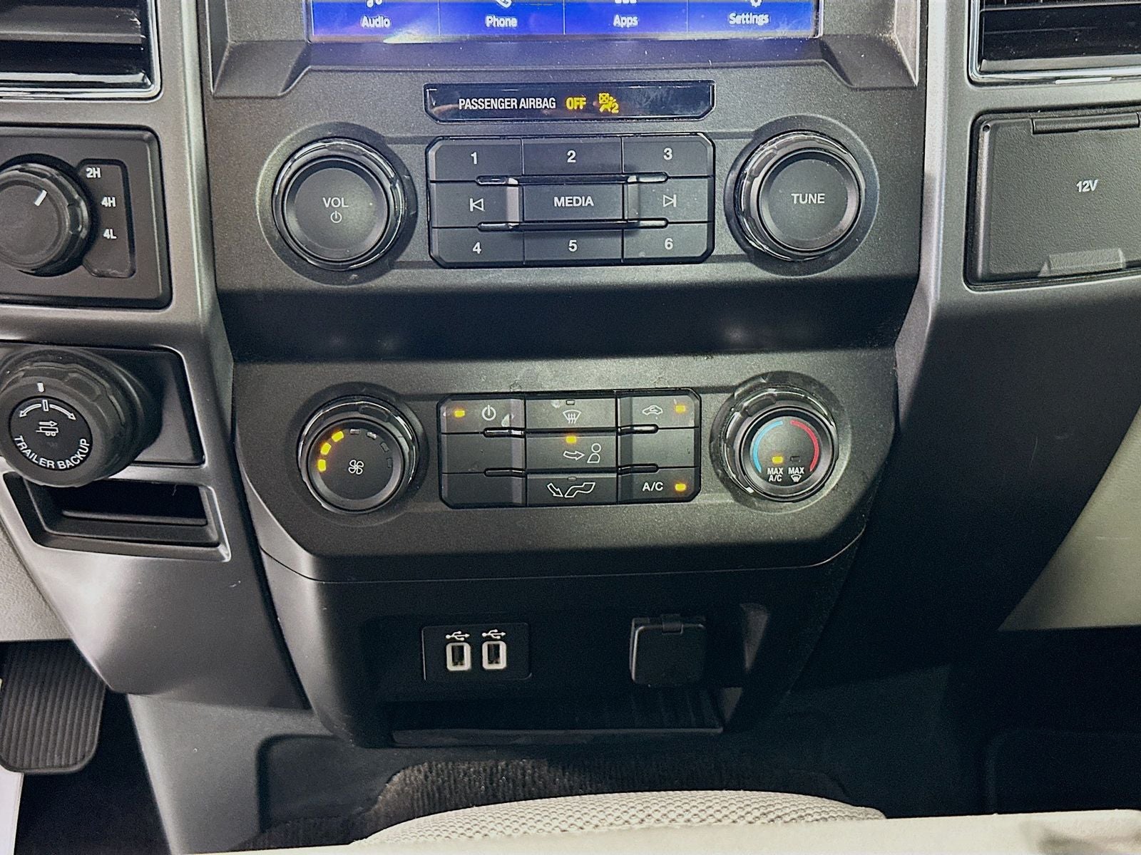 2020 Ford F-150 Base