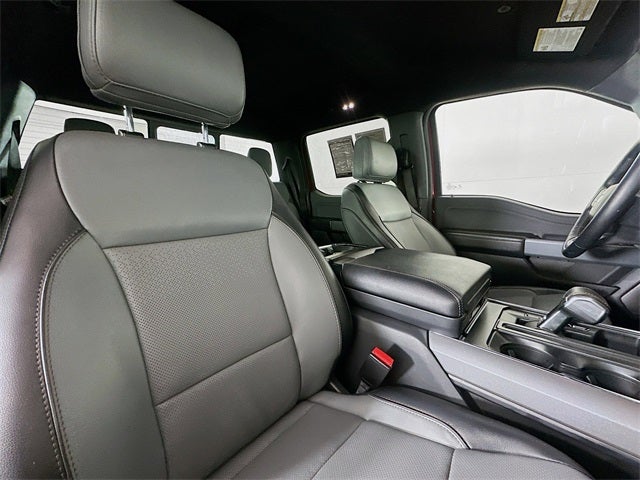 2023 Ford F-150 Lightning Lariat