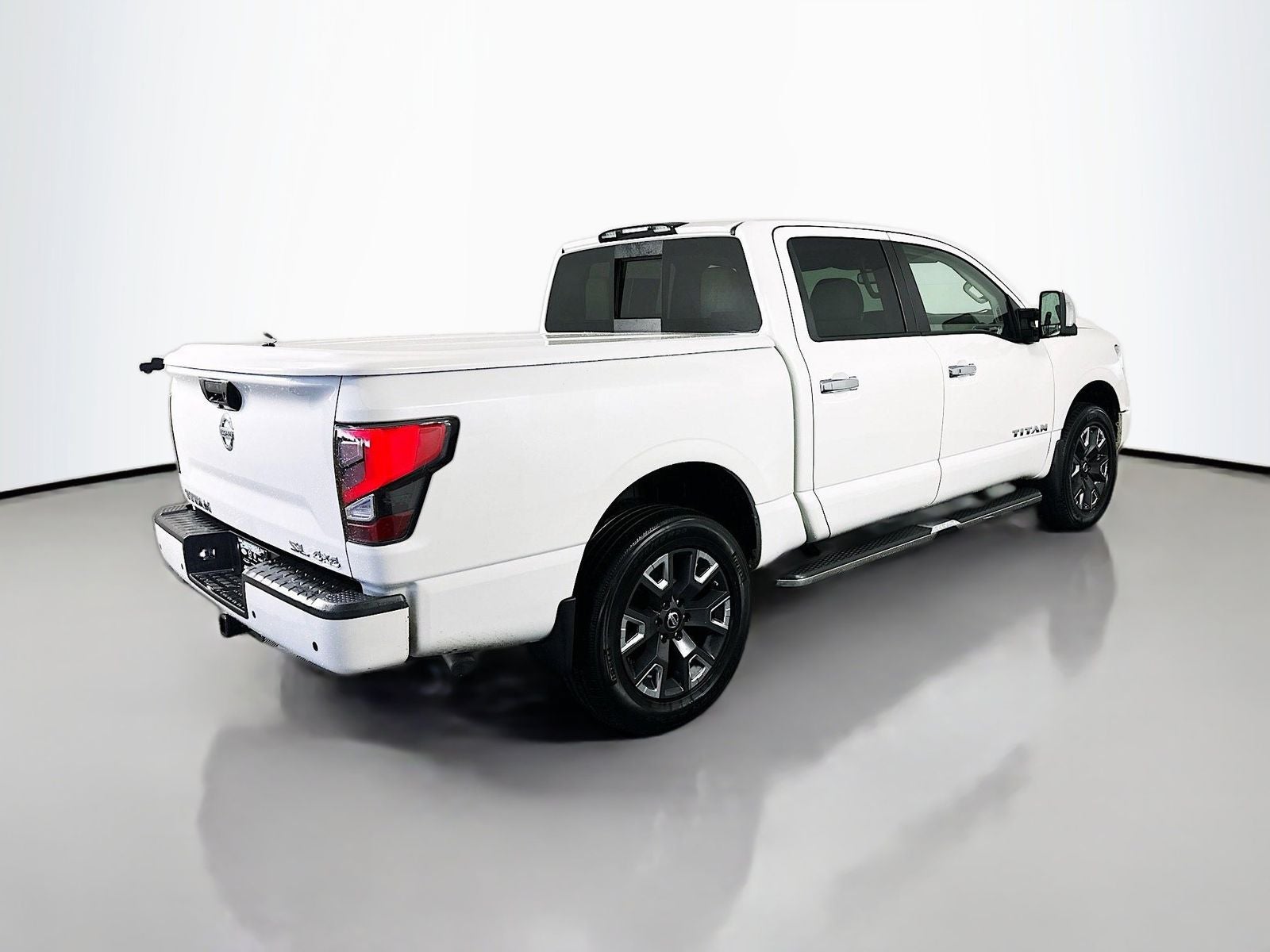2021 Nissan Titan SL