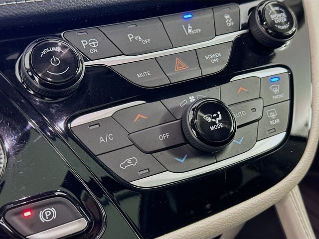 2021 Chrysler Pacifica Hybrid Limited