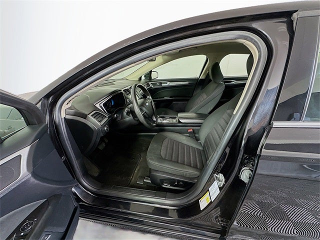 2020 Ford Fusion Hybrid SE