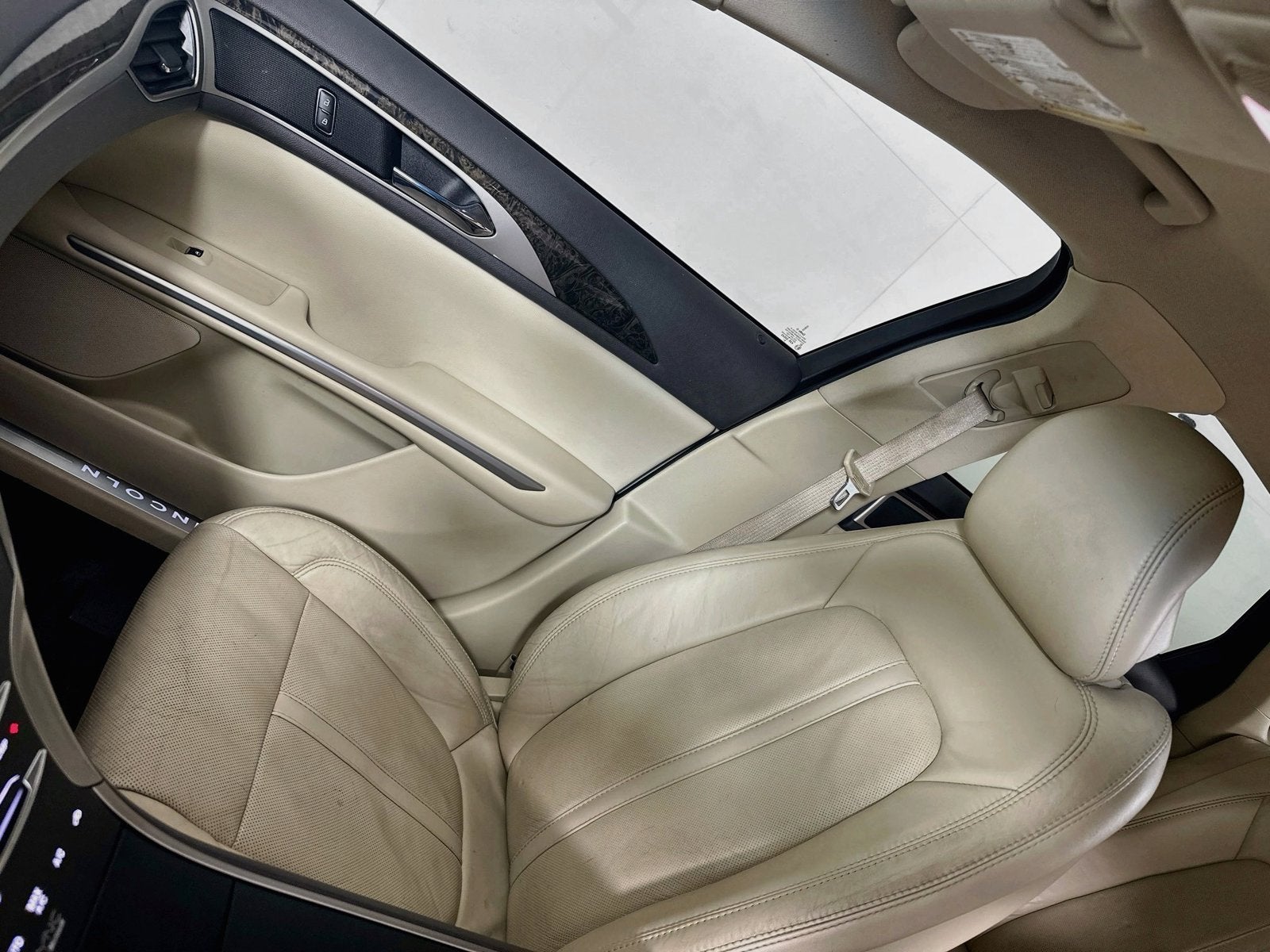 2014 Lincoln MKZ Base