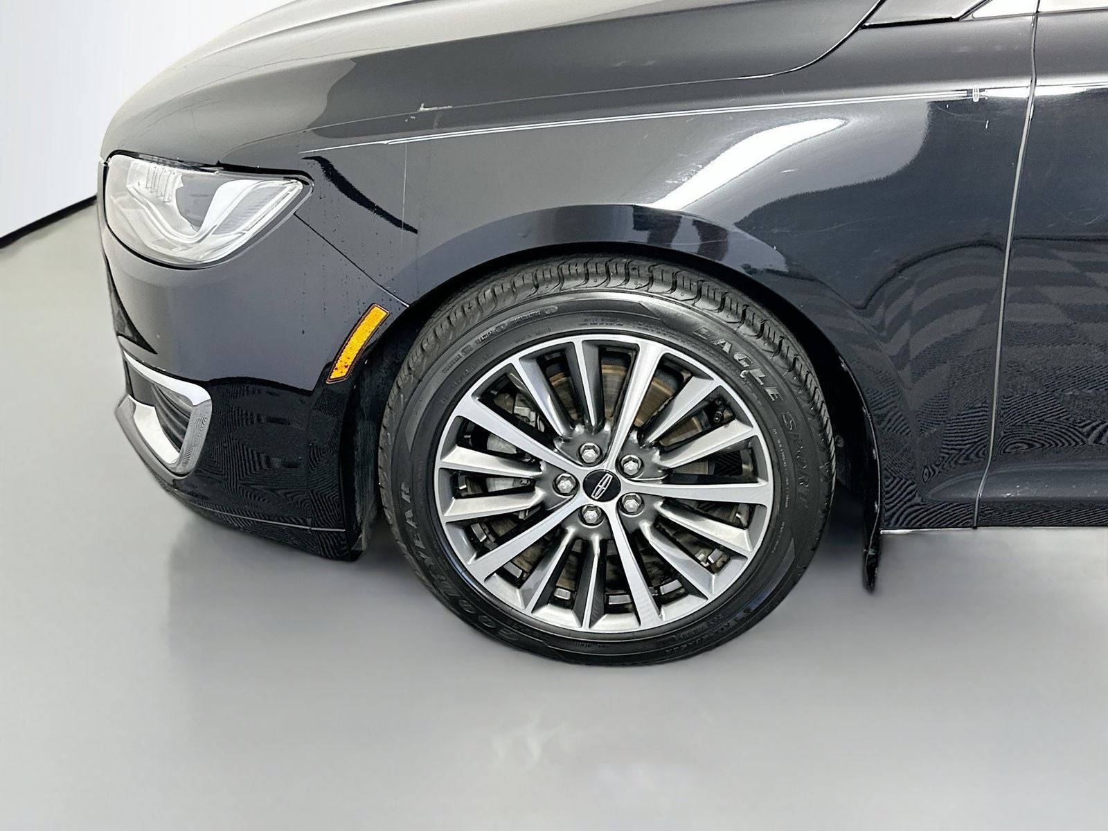 2017 Lincoln MKZ Select
