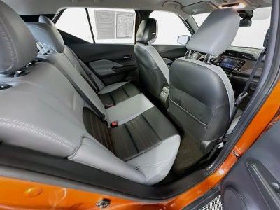 2021 Nissan Kicks SR