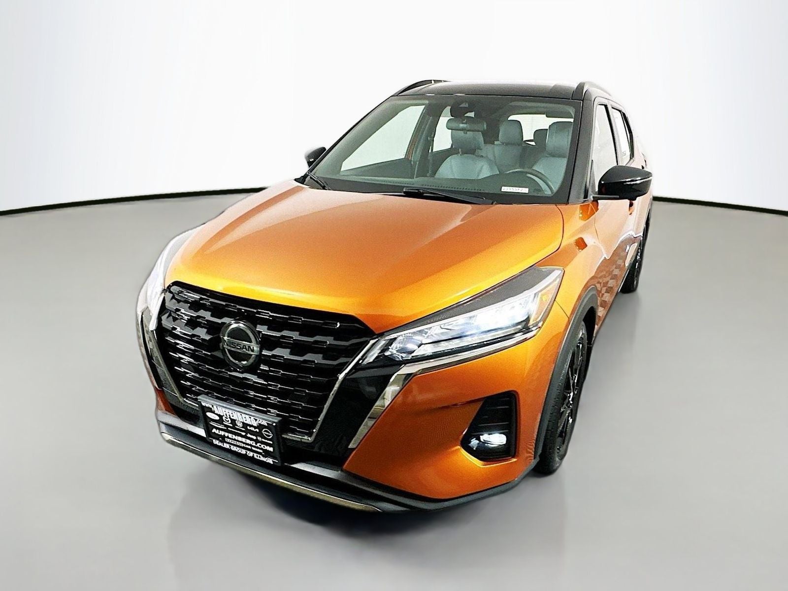 2021 Nissan Kicks SR