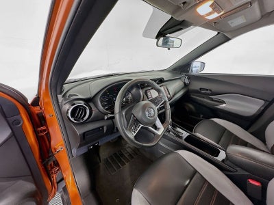 2021 Nissan Kicks SR