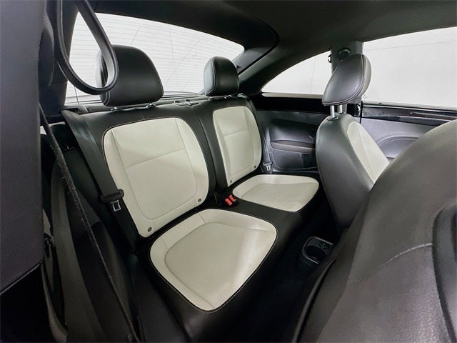 2018 Volkswagen Beetle 2.0T SE