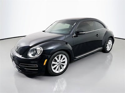 2018 Volkswagen Beetle 2.0T SE