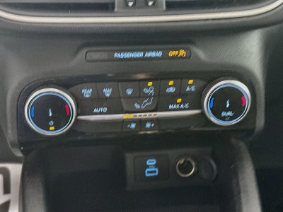 2022 Ford Escape Hybrid SE