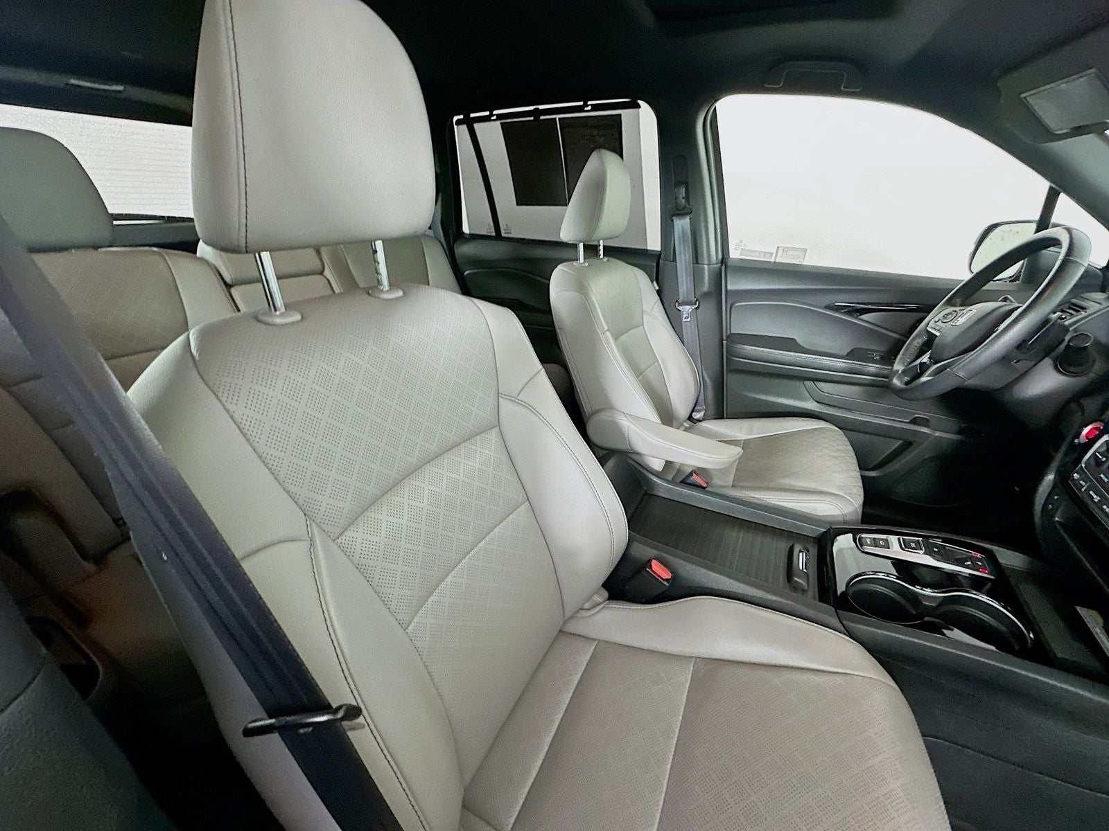 2022 Honda Passport Elite