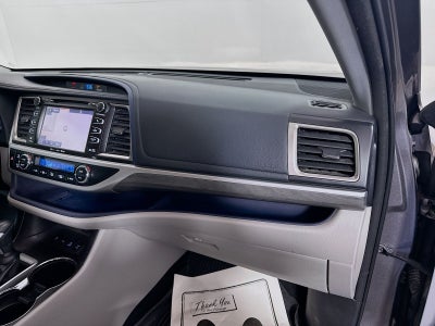 2018 Toyota Highlander Limited Platinum
