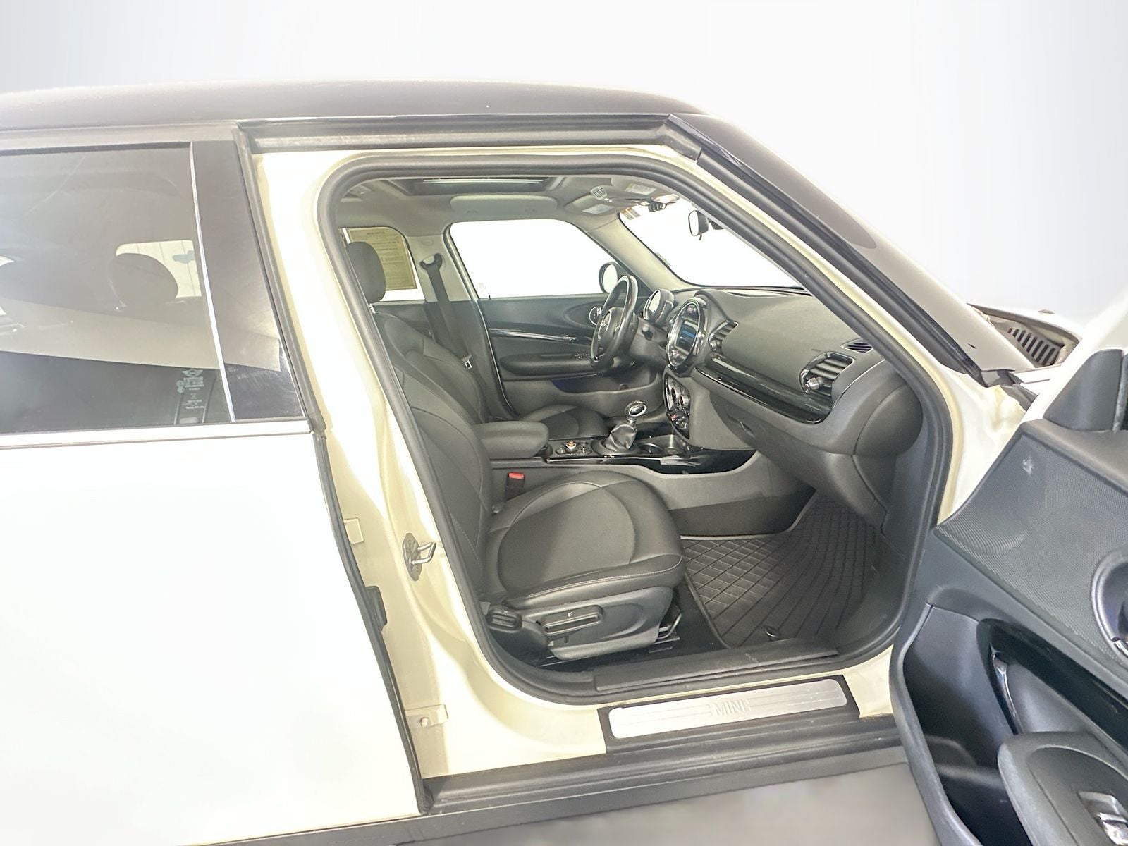 2019 MINI Cooper Clubman Classic