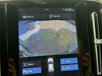 2019 Volvo XC40 Momentum