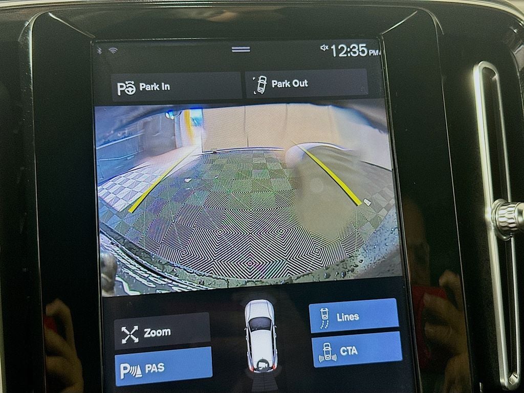 2019 Volvo XC40 Momentum