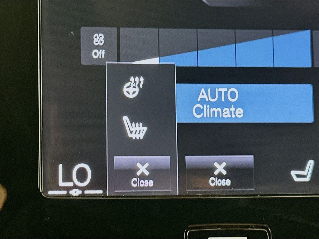 2019 Volvo XC40 Momentum