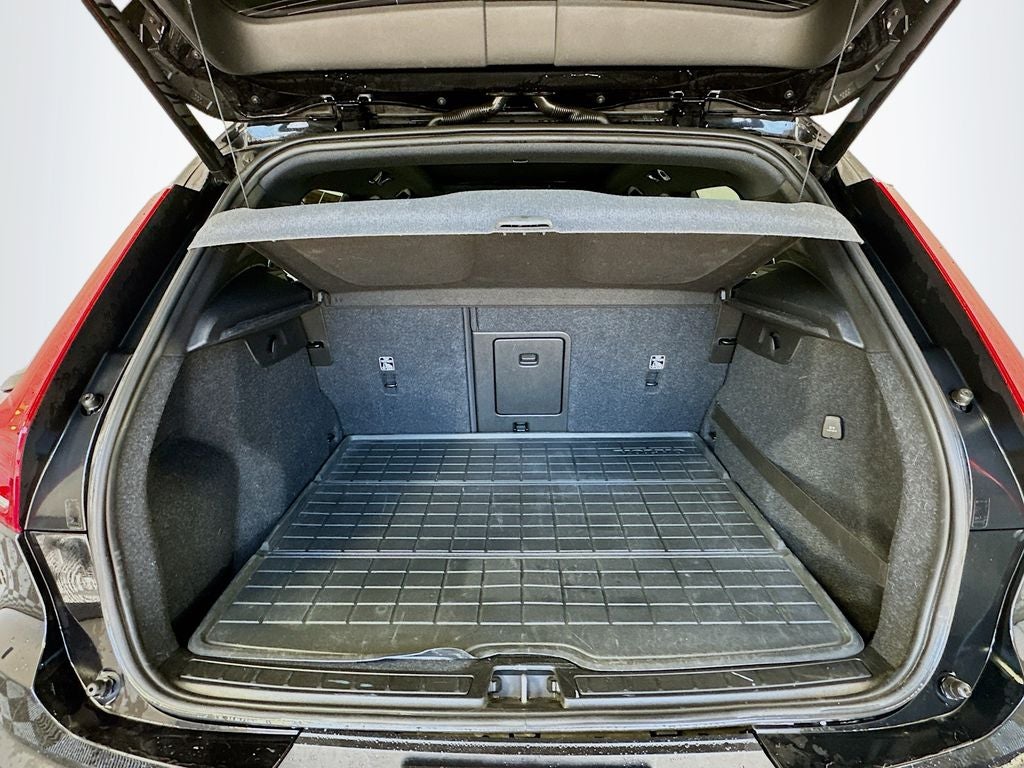 2019 Volvo XC40 Momentum