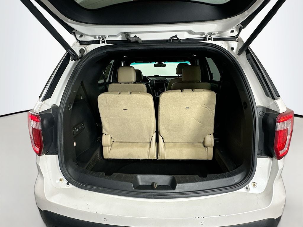 2016 Ford Explorer E